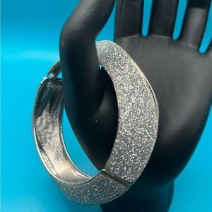 💖 Glam Silver Diamond-Dust Hinged Bracelet 💖